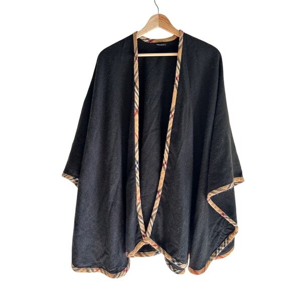 V. Fraas Black Wrap Shawl Scarf Lightweight Classic Warm Comfortcore Cozy - Picture 4 of 9